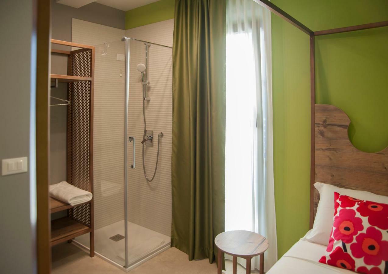 B&B Del Corso Foggia Con Parcheggio Custodito ห้อง รูปภาพ