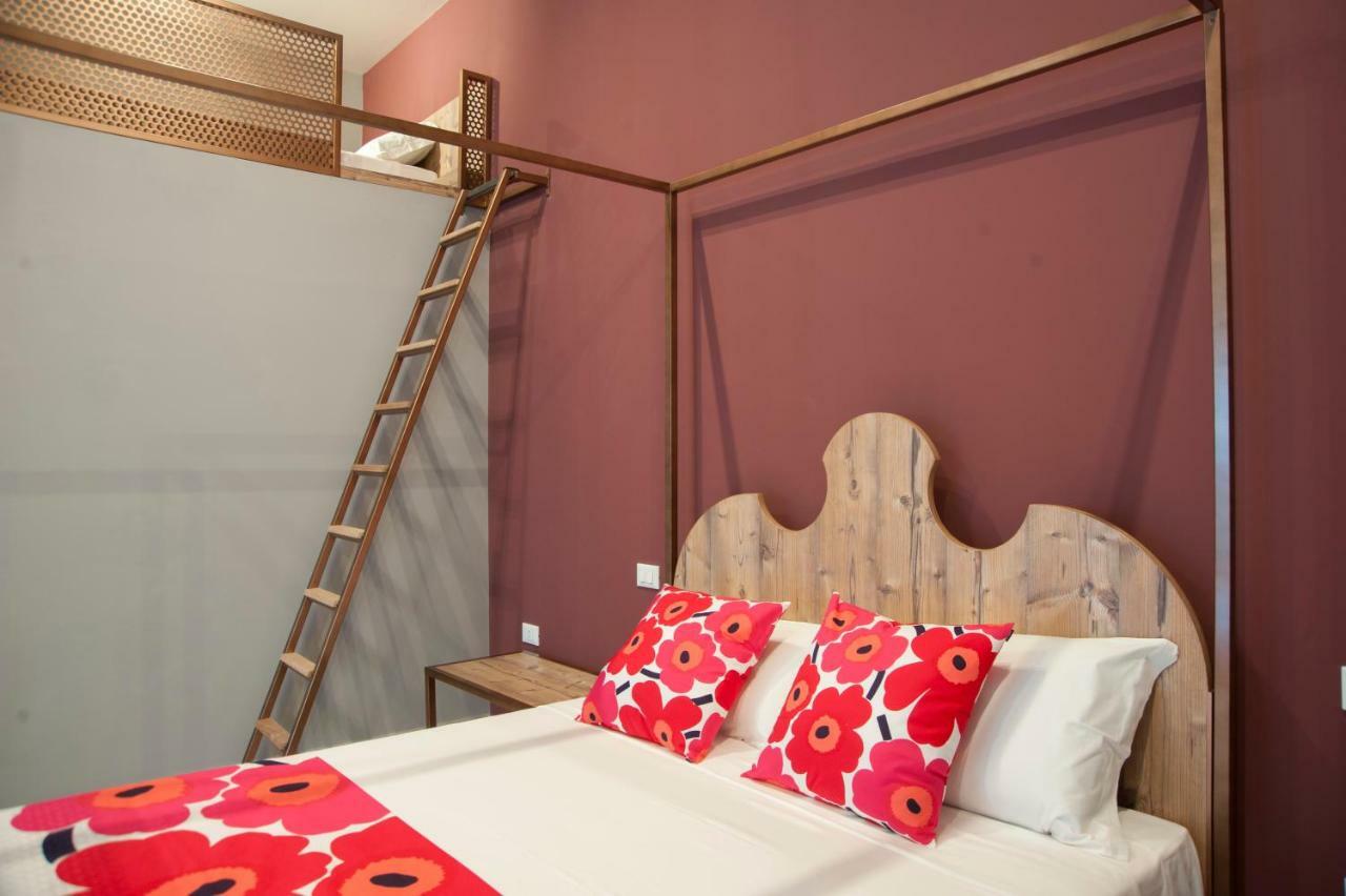 B&B Del Corso Foggia Con Parcheggio Custodito ภายนอก รูปภาพ